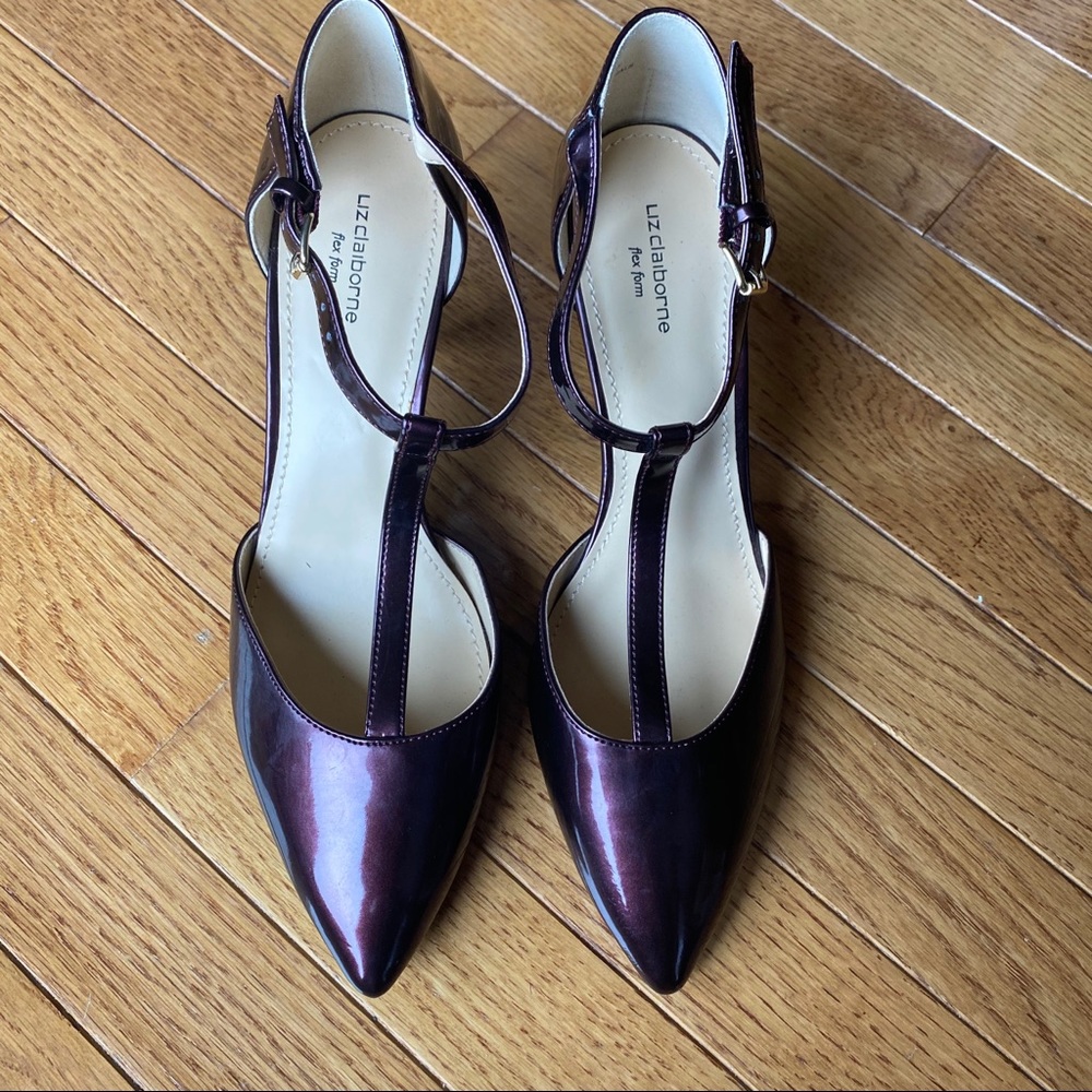 Liz Claiborne Burgundy Heels